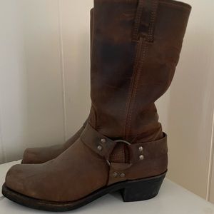 Frye Harness 12R Boots